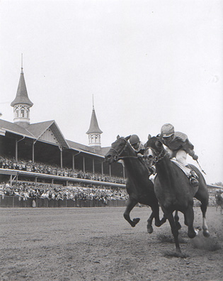 Northern Dancer winning the 1964 Kentucky Derby, photo from Thoroughbredmemories.com
