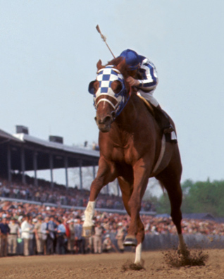 Secretariat ganando el 1973 Kentucky Derby, foto de Thoroughbredmemories.com